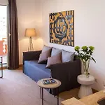 Nazionale 51 Group Bed & Breakfast 4*