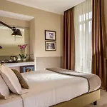 Nazionale 51 Group Bed & Breakfast 4*