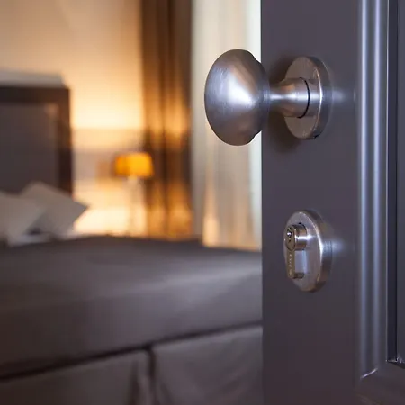 Nazionale 51 Group Bed and Breakfast 3*