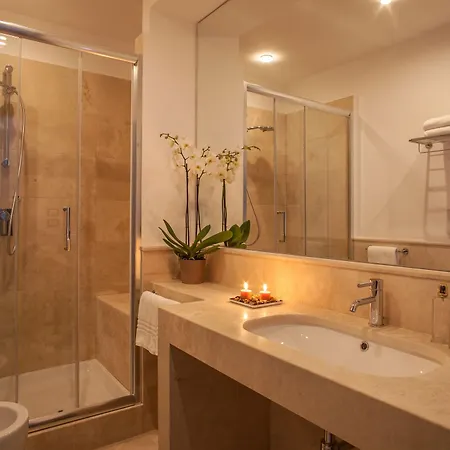 Bed and Breakfast Nazionale 51 Group 3*