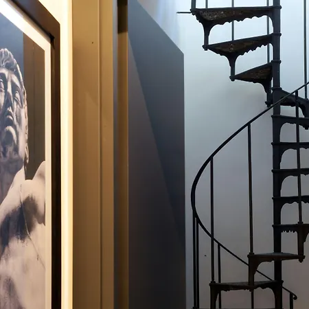 Nazionale 51 Group 4* Rzym