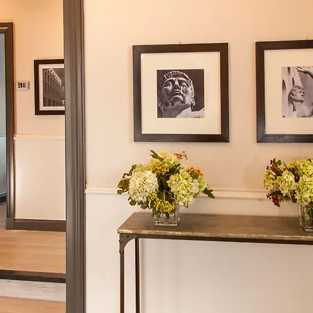 Nazionale 51 Group Nocleg ze śniadaniem 4*