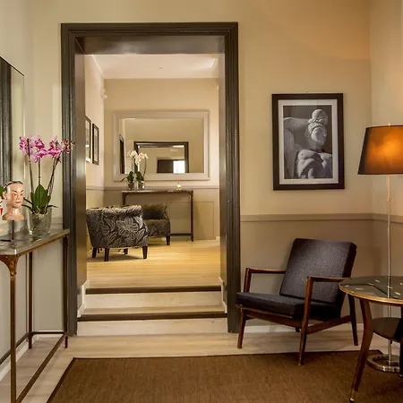 Couette-café Nazionale 51 Group