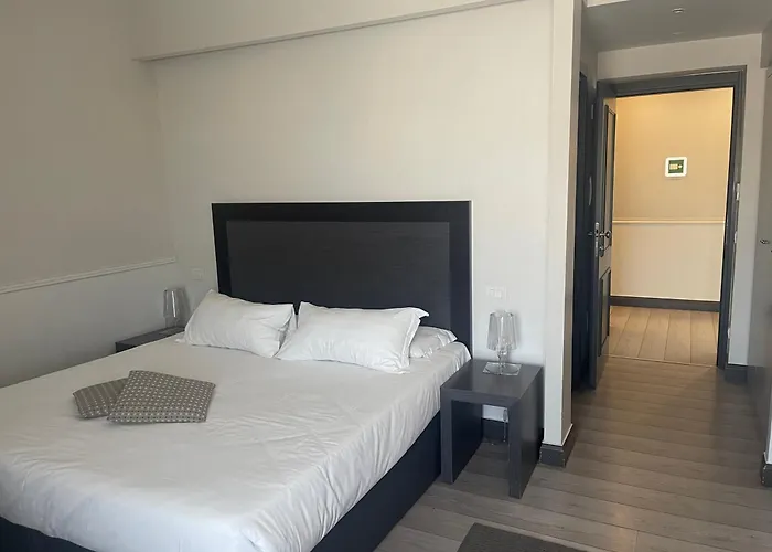 Nazionale 51 Group Bed & Breakfast 4*