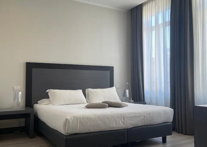 Nazionale 51 Group 4* Rome