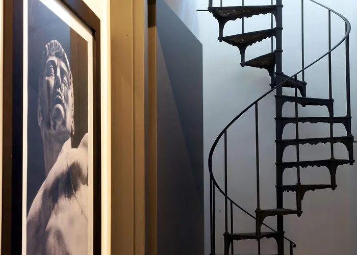 Nazionale 51 Group 4* Rome